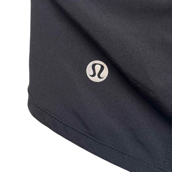 Lululemon Tracker Low-Rise Short 4" *Black - Picture 6 of 9